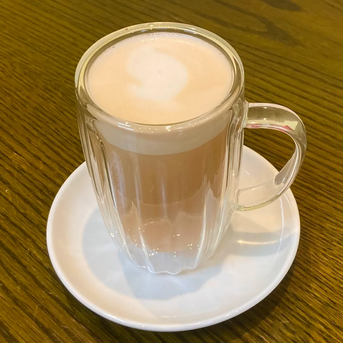 Red bush Tea with Honey and Oat milk (Non caffeine) - Japanese dish at Iyasaka Cafe